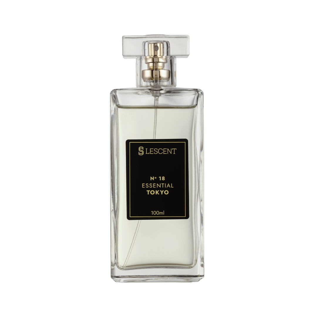 Nº 18 • Essential Tokyo